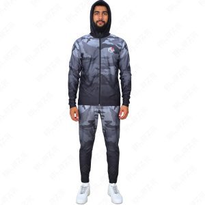 “TrailBlazer Tracksuit for Men – Durable and Versatile for All Your Adventures”